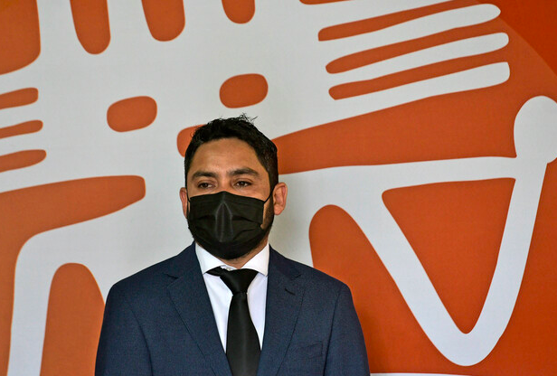 Crisis migratoria: Gobernador de Tarapacá presenta un recurso contra presidente Piñera