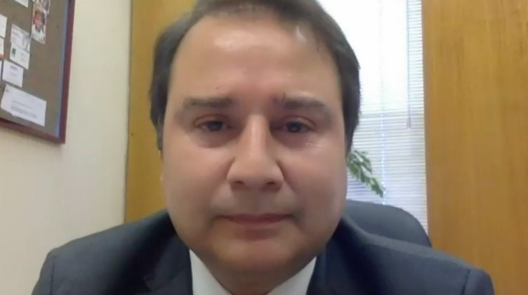 Diputado Sauerbaum ve 