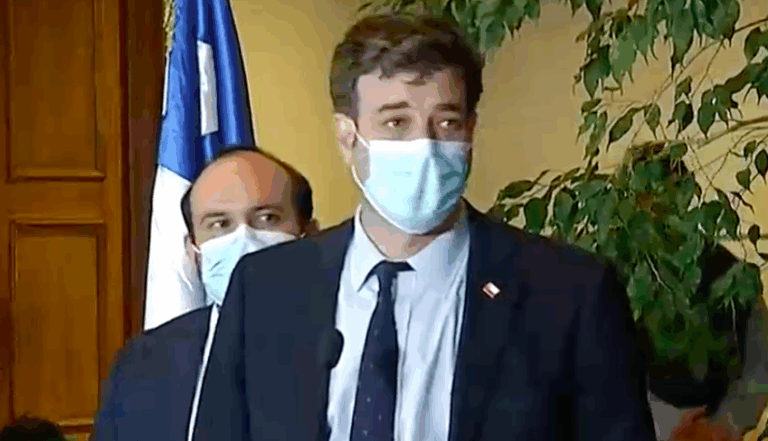 Ministro Ossa tras cuarto retiro: 