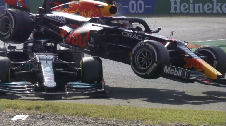 Fórmula 1: Verstappen y Hamilton protagonizaron impactante choque, y Ricciardo se quedó con el GP de Italia