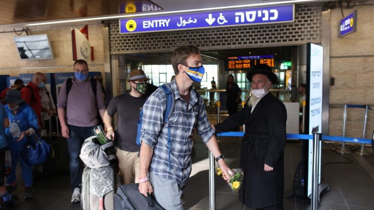 Israel permitirá el ingreso de grupos turísticos extranjeros, pero desde ciertos países