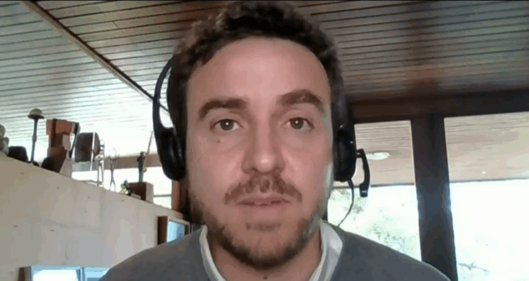 Felipe Ajenjo: “Si las personas se ven reflejadas en el proceso de construcción de la Constitución eso da legitimidad”