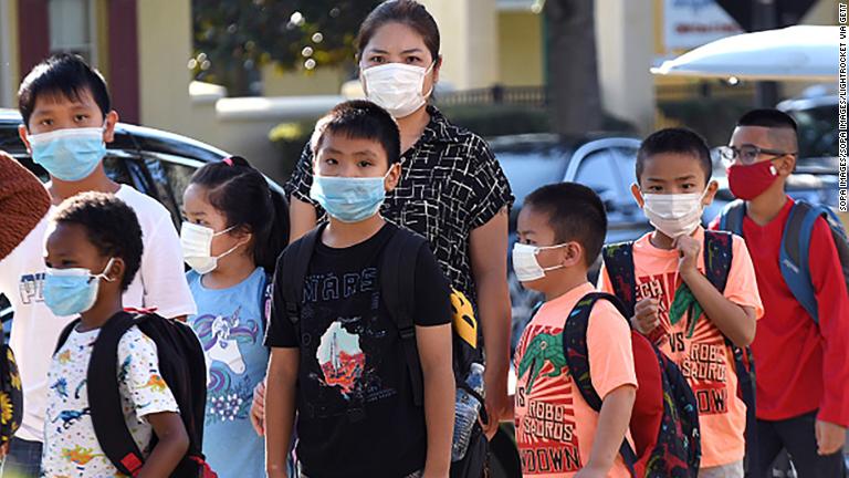 Juez de Florida permite los mandatos para el uso de mascarillas en las escuelas