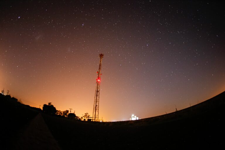 Desafíos de una eventual minería espacial en Chile