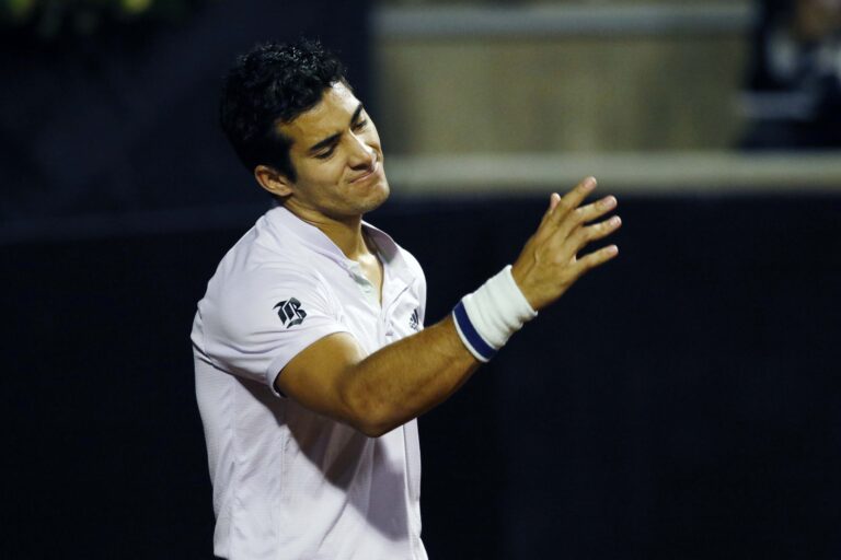 Garin cayó en su debut en el ATP 250 de Amberes ante el español Davidovich (44°)