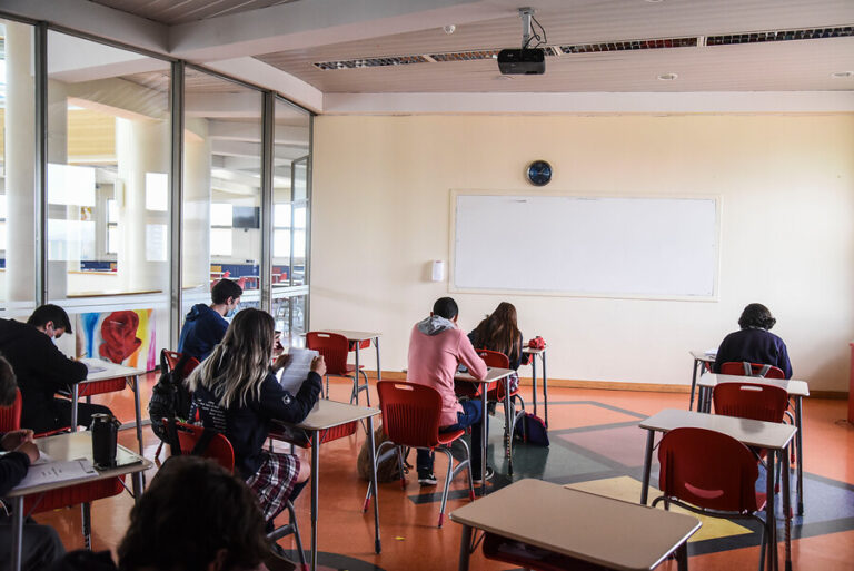 Diputadas RN presentaron proyecto que busca incorporar la educación menstrual en el currículum escolar