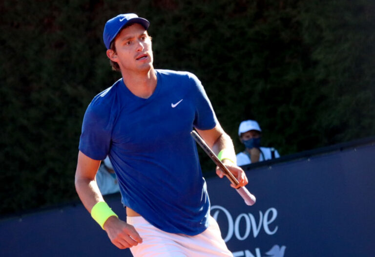 Nicolás Jarry avanzó a los octavos de final del Challenger de Santiago 2