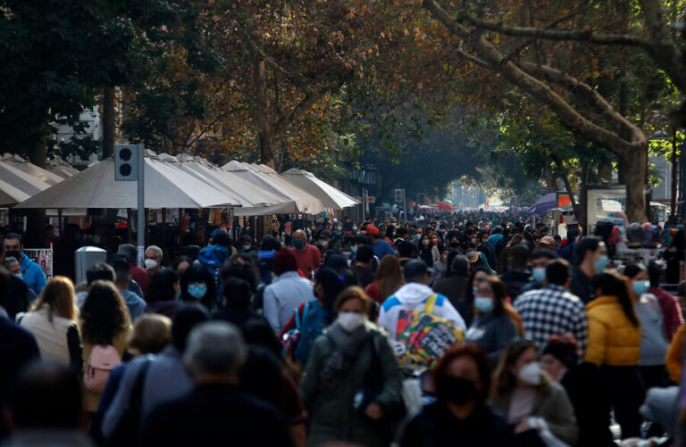 Informe ICOVID: Expertos llaman a fortalecer medidas de autocuidado y trazabilidad ante aumento de casos