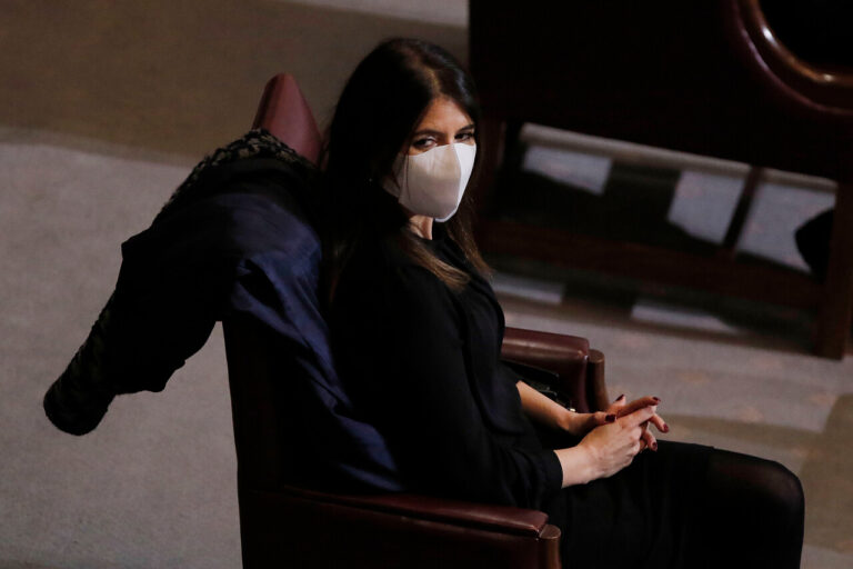 Contraloría detecta problemas en licitaciones de la Subse. de Prevención del Delito cuando Martorell aún estaba al mando