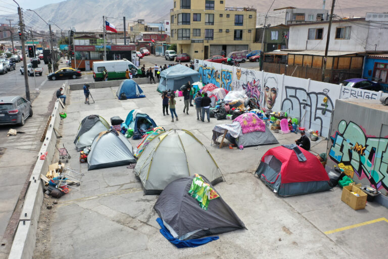 Columna de Guillermo Pérez: Desastre migratorio