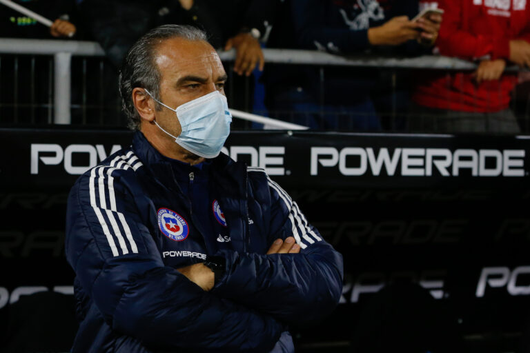 Lasarte responde a Caszely: 