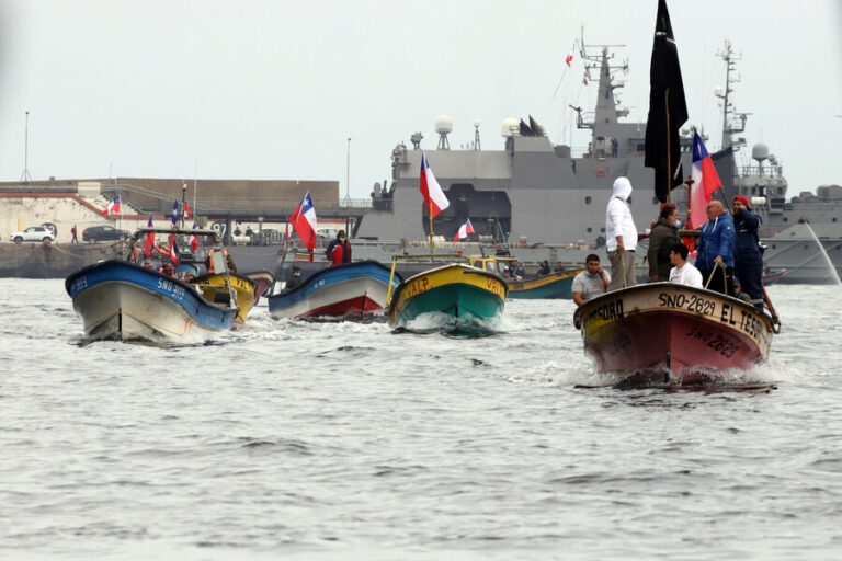 Gobernador y delegado presidencial se refirieron a la protesta de pescadores en Valparaíso
