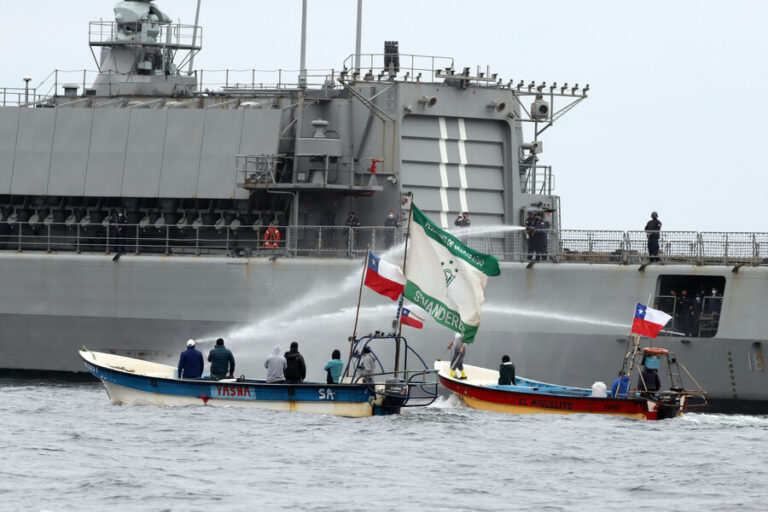 Mundaca acompañará acciones judiciales tras enfrentamientos entre pescadores y Armada en Valparaíso