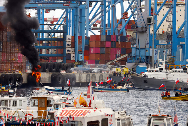 Promesas que no se cumplen y diálogo infructífero: Las razones tras las protestas de los pescadores en Valparaíso