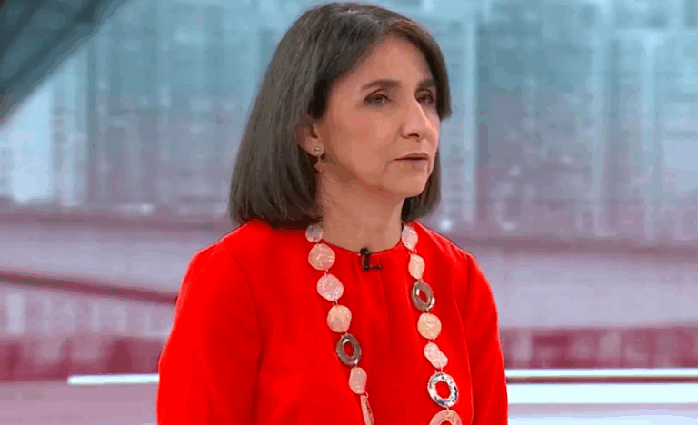 Presidenta del CNTV aclara que no pueden intervenir en contenidos de la franja electoral, 