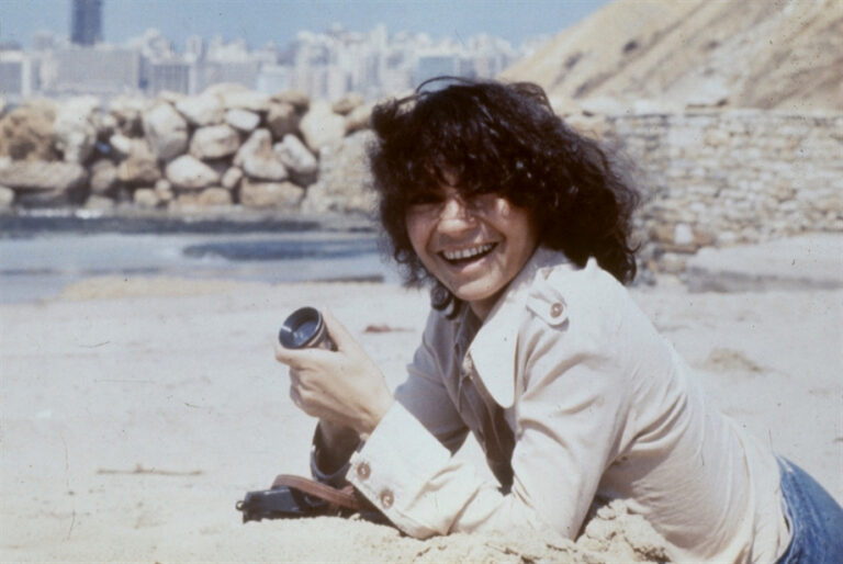 Jocelyne Saab, la cineasta que registró el horror de la guerra en Beirut