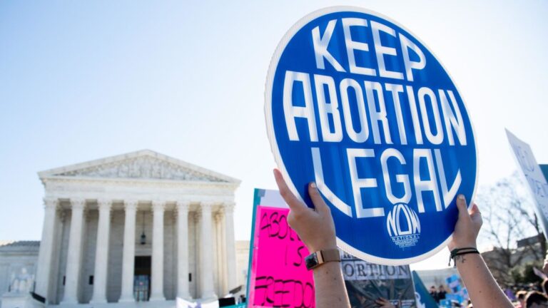 Gobernador de Puerto Rico anunció que impulsará legislación sobre aborto si la Corte Suprema lo deja sin efecto