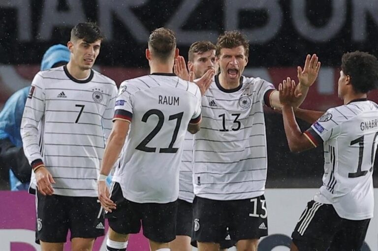 Alemania firmó su clasificación a Qatar 2022 con goleada ante Macedonia del Norte