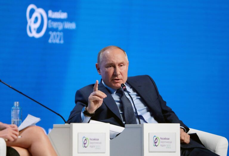 Crisis enérgetica en Europa: Putin rechazó las acusaciones de subir los precios del gas natural