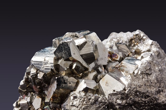 Minería 360 en CNN Chile, capítulo 15: La riqueza nacional en minerales y gemas