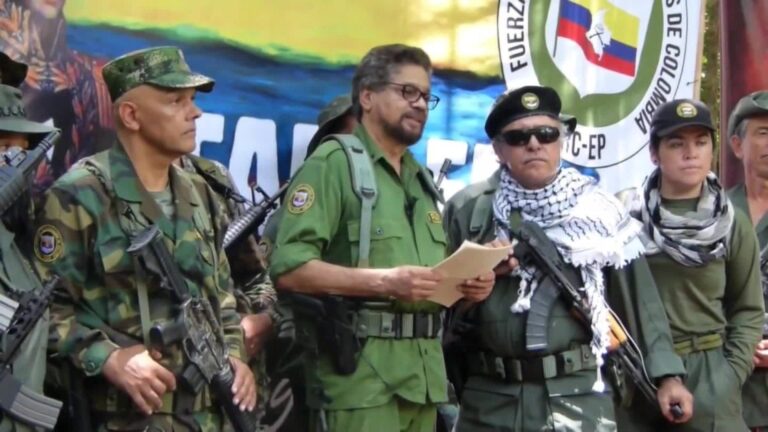 El Departamento de Estado de EE.UU. retiró a las FARC de la lista de organizaciones terroristas y de grupos armados