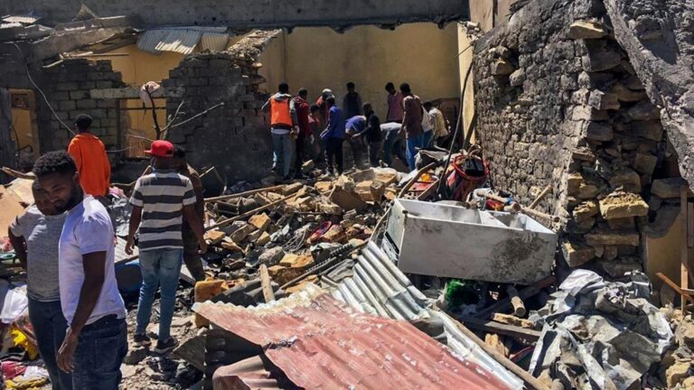 El gobierno de los Estados Unidos ordenó la salida de su personal no esencial de Etiopía