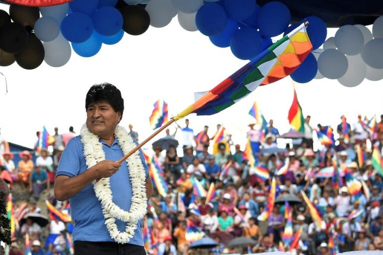 Bolivia: Gremios de periodistas responsabilizan a Evo Morales por posibles agresiones a la prensa