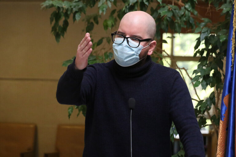 PDG niega contacto con comando de Boric, pero Jackson contradice: “Personalmente he sostenido conversaciones”