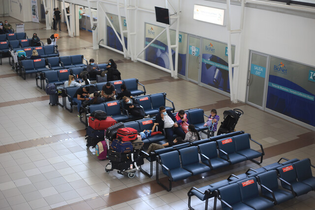 Gobierno de Estados Unidos evalúa los requisitos de Chile para mantenerse en el Programa Visa Waiver