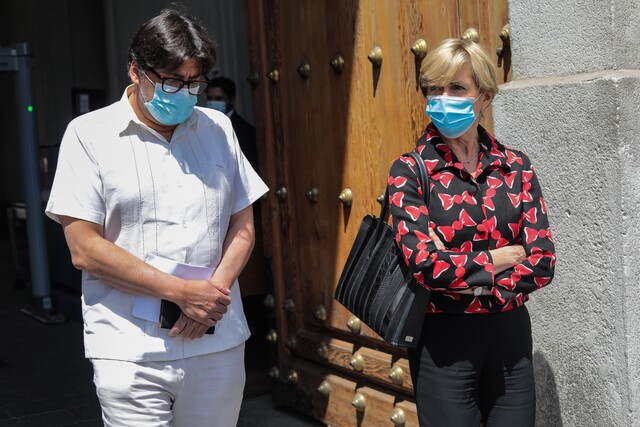 Daniel Jadue y Evelyn Matthei se reunieron con el Gobierno para buscar mayor seguridad en Barrio Bellavista