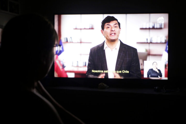 “Solo buscan defender sus feudos”: Parisi critica proyecto para impedir campañas presidenciales desde el extranjero