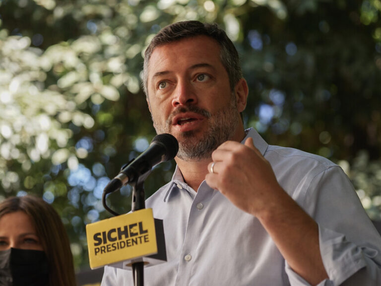 Sichel y quienes le hablaron tras debate: 