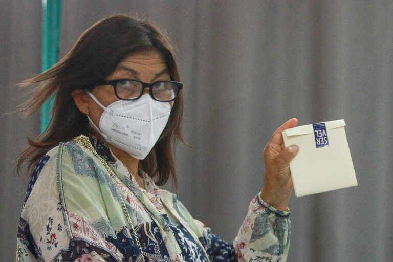 Elisa Loncón: 