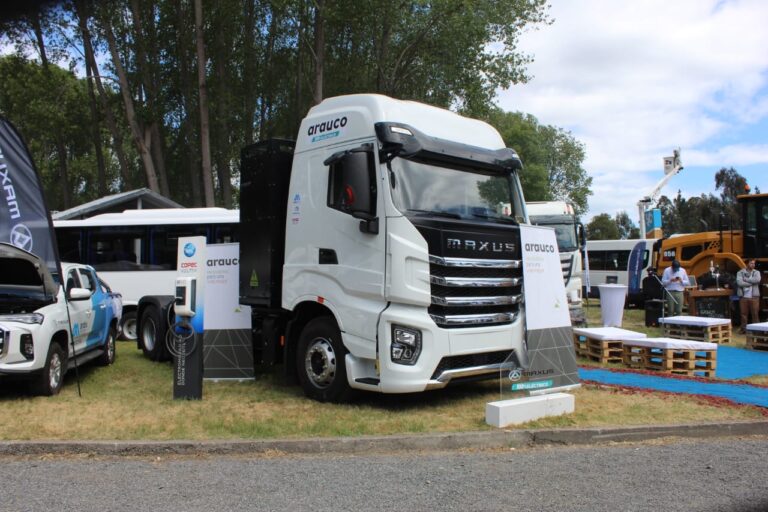 Habilitan el primer camión 100% eléctrico para operaciones forestales
