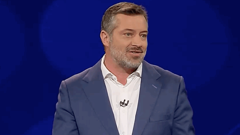 Sichel marcó diferencias con JAK: 