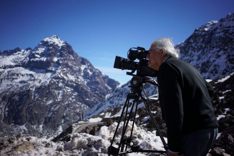 “La cordillera de los sueños”, de Patricio Guzmán, es nominada a Mejor Película Iberoamericana en los Premios Goya