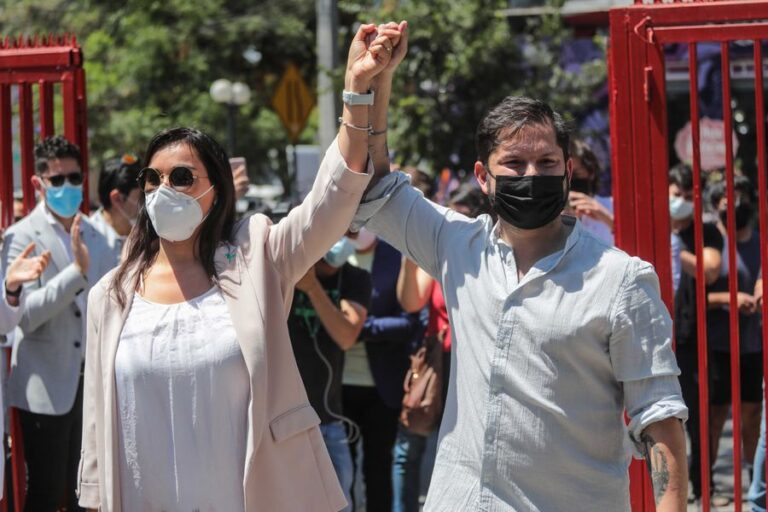Siches dio inicio a conformación de comandos ciudadanos por Boric: Hay más de 100 puntos a nivel nacional