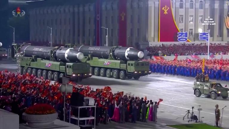 Putin anunció que la marina de Rusia desplegará misiles hipersónicos Tsirkon en 2022