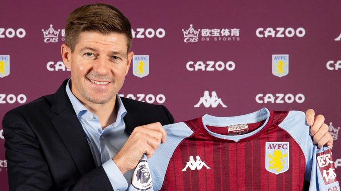 Aston Villa presentó a Steven Gerrard como su nuevo director técnico