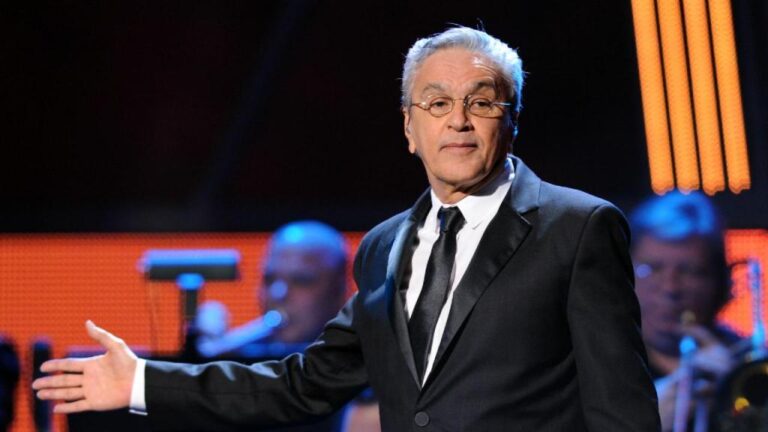 Caetano Veloso y su esposa dan positivo a COVID-19