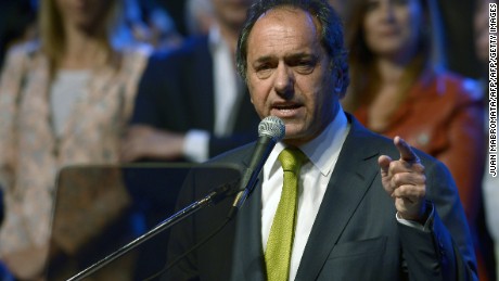 Embajador de Argentina en Brasil niega que el Gobierno de Bolsonaro rechazara su ayuda frente a inundaciones