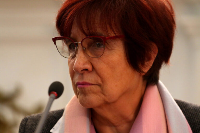 Carmen Hertz: Lucía Hiriart 