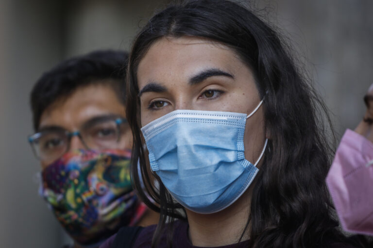 Emilia Schneider puso en duda las disculpas ofrecidas por Johannes Kaiser: 