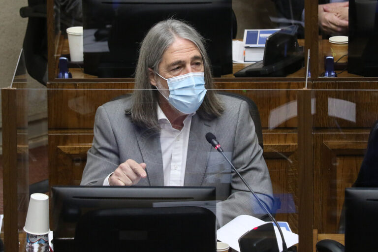 Letelier por PGU: 