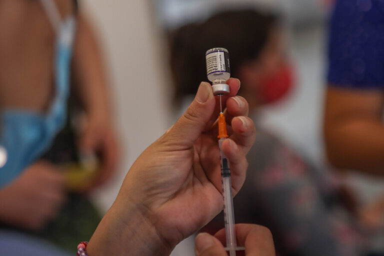 Siguen las primeras dosis para niños de 3 a 5 años: Revisa el calendario de vacunación del 27 de diciembre al 2 de enero