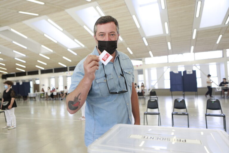 Sichel sobre la segunda vuelta: “Está en juego si podemos resolver la polarización que se ha visto en esta elección”