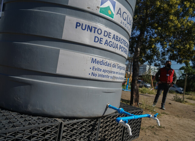 Aguas Andinas declaró alerta temprana preventiva por altas temperaturas