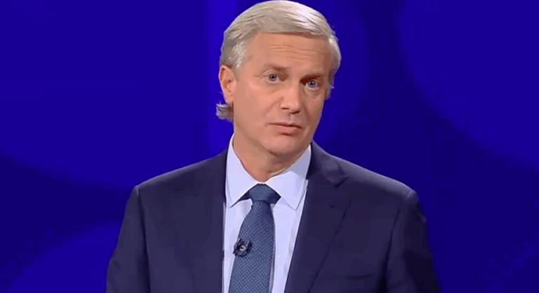 Kast y su columna sobre Daniela Vega: 