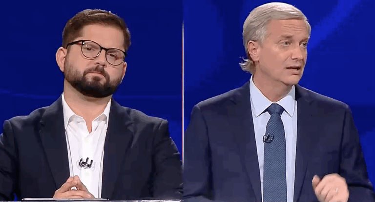 Impuestos y cómo abordarán la agenda tributaria los candidatos Boric y Kast