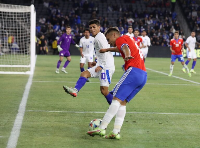 Triunfo agónico: La Roja venció por 1-0 a El Salvador en su último partido del año